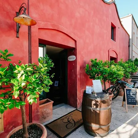 Borgo Grondaie Aparthotel Siena