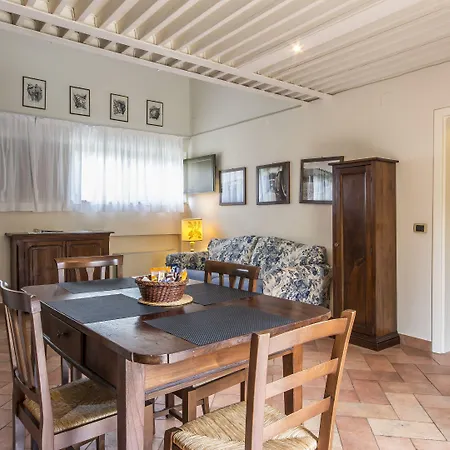 Borgo Grondaie Apartmanhotel 3*