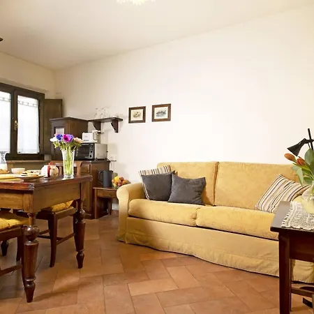 Borgo Grondaie Lejlighedshotel 3*