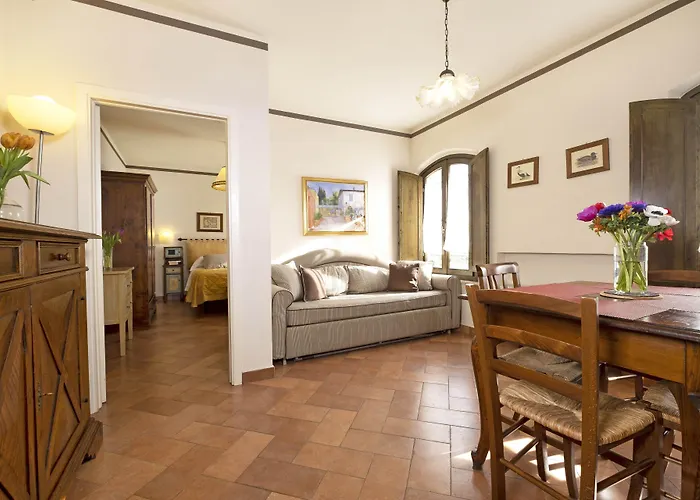 Borgo Grondaie 3* Siena