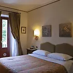 Borgo Grondaie Aparthotel Siena