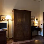 Borgo Grondaie Aparthotel Siena