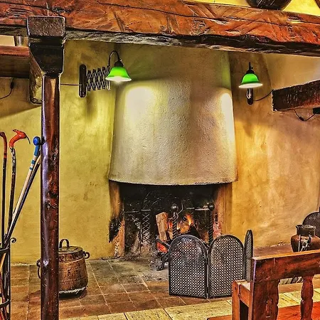 Borgo Grondaie Апарт-готель Сієна