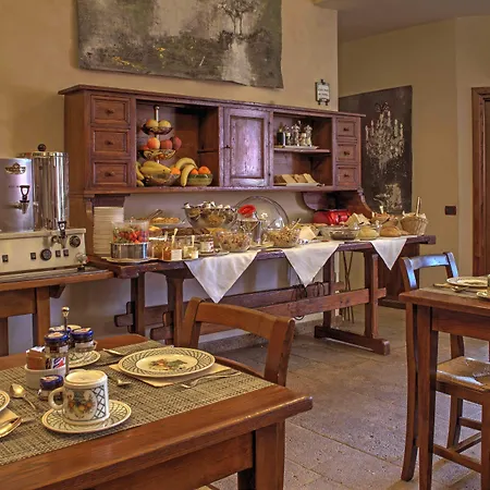 Borgo Grondaie 3* Сієна